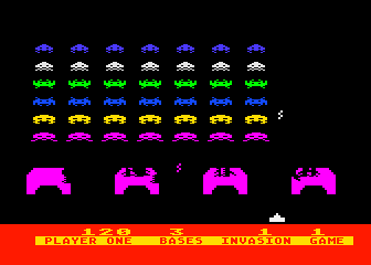 Deluxe Invaders screenshot 3 for Atari 400