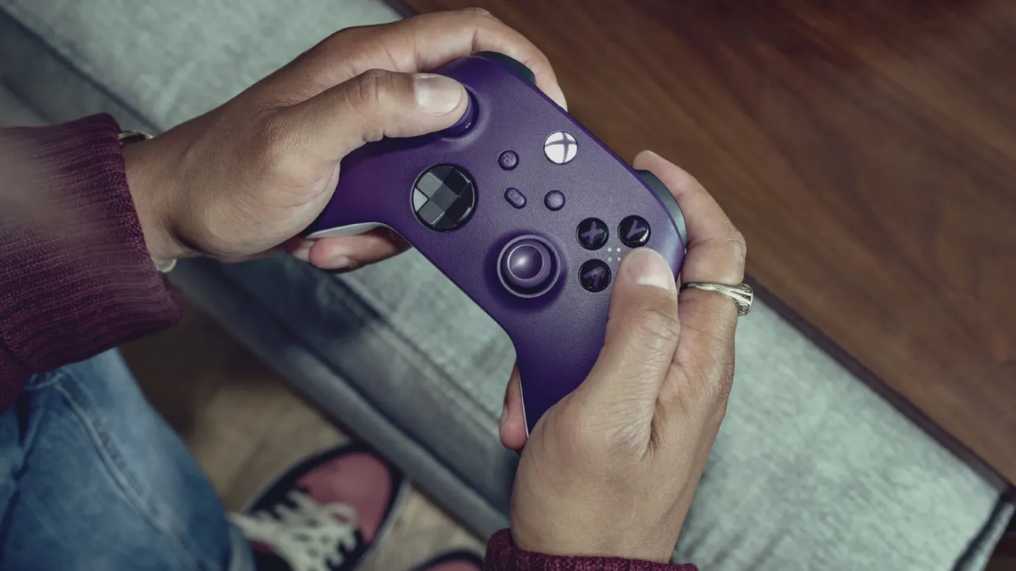 Astral Purple Controller screenshot 2 for Xbox Series X