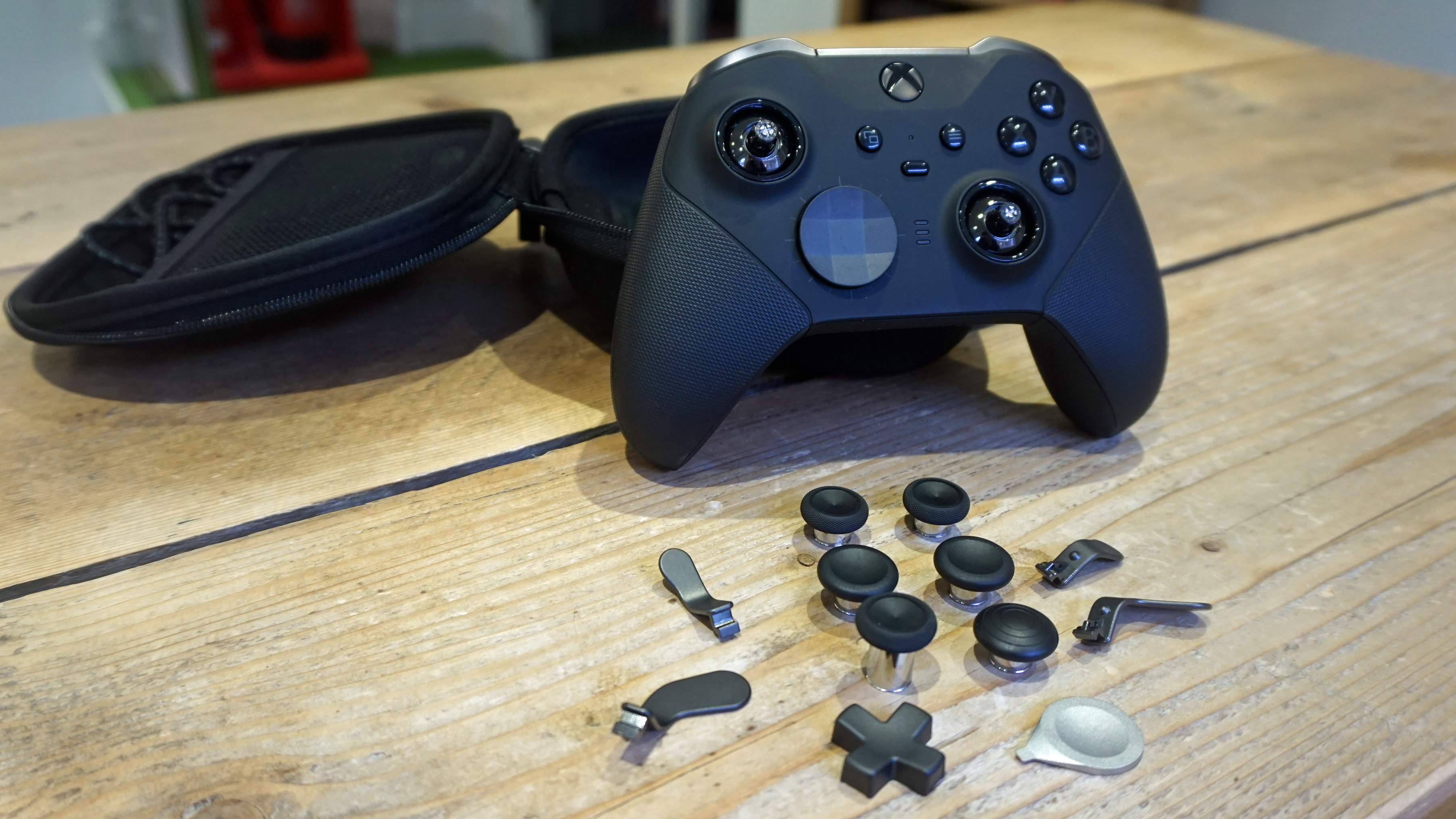 Elite Series 2 Wireless Controller screenshot 3 for Xbox Series X