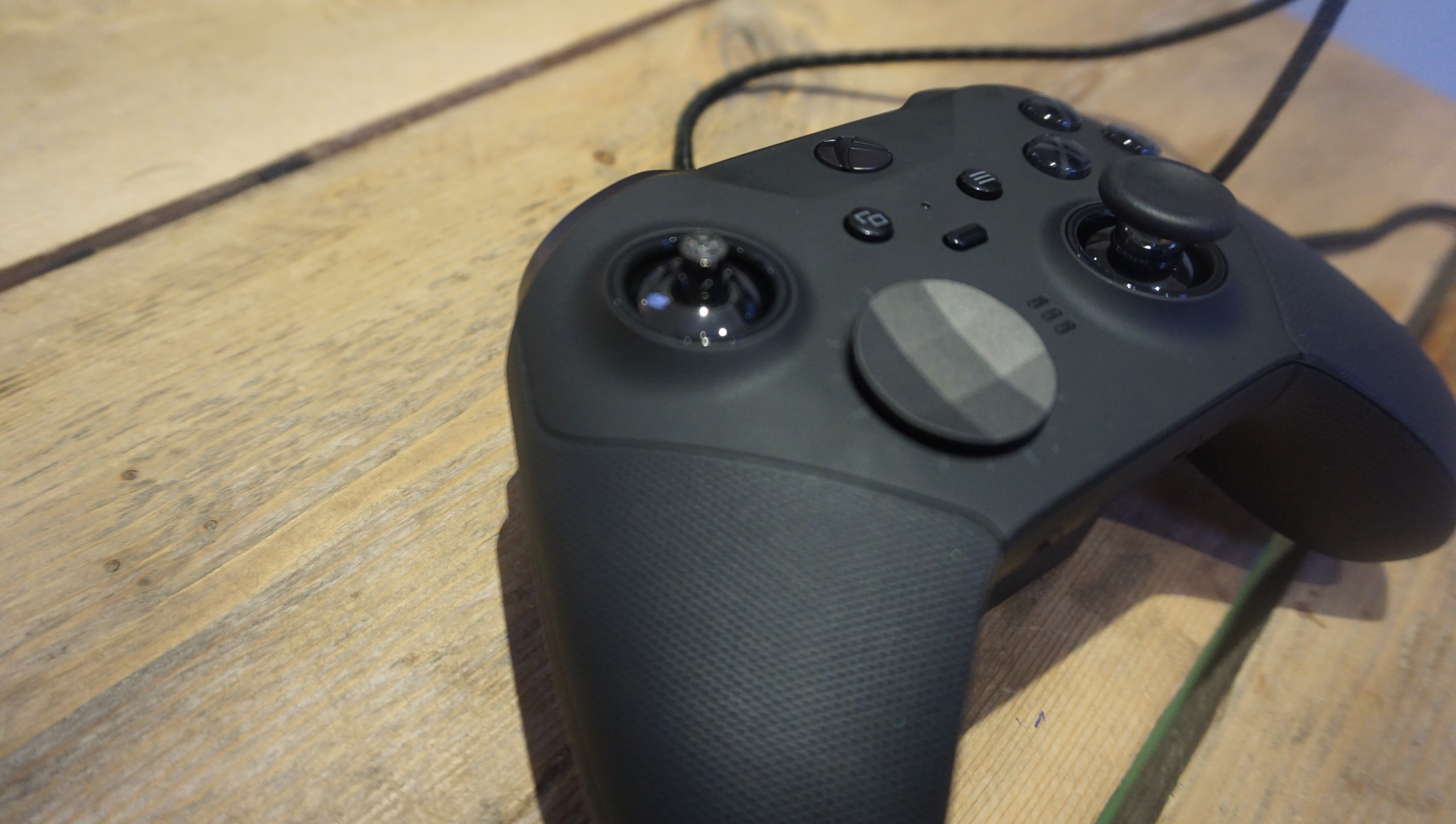 Elite Series 2 Wireless Controller screenshot 6 for Xbox Series X