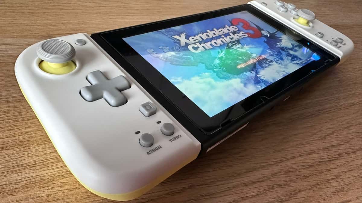 Hori Split Pad Compact screenshot 4 for Nintendo Switch