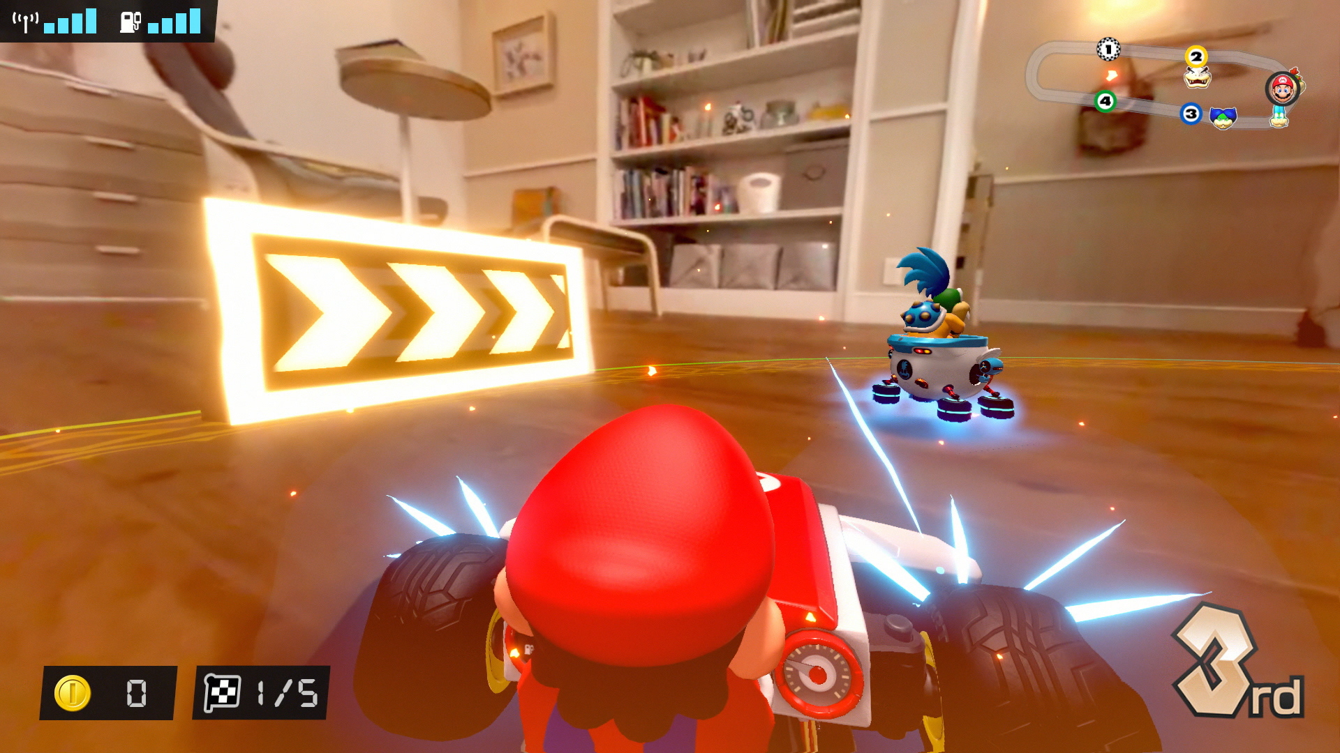 Mario Red & White Wired Controller screenshot 3 for Nintendo Switch