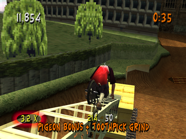 MTV Sports TJ Lavin's Ultimate BMX screenshot 3 for Playstation