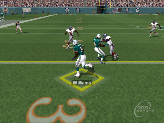 NFL Gameday 2003 screenshot 3 for Playstation 2